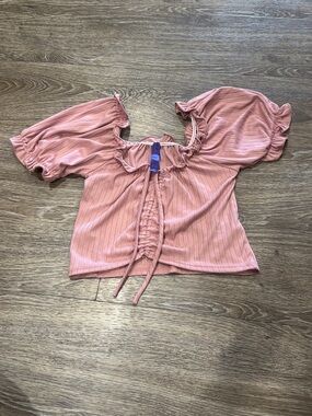 H&M Dusty Rose Ruched Puff-Sleeve Crop Top